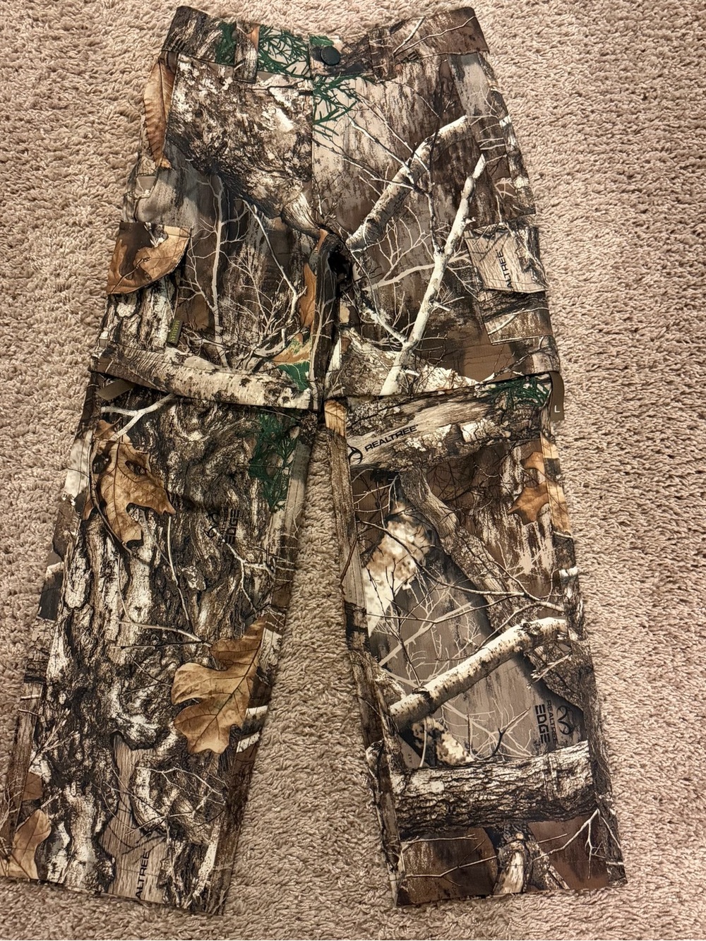 Magellan Outdoors Zip-Off Camo Utility Cargo Pants. Size Boys XS